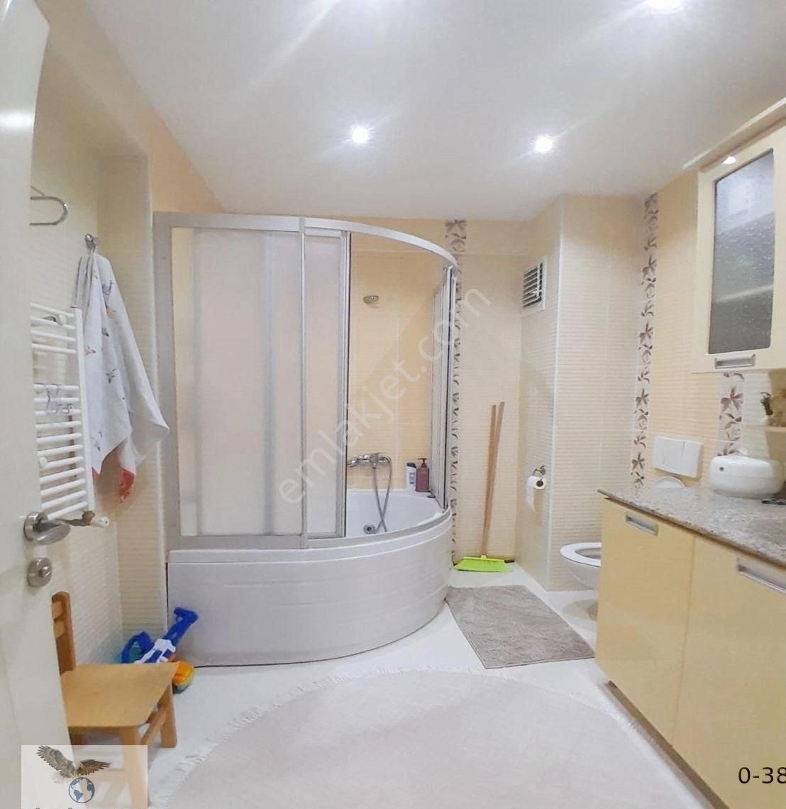 Avcılar Konaklarında 2+1 Otoparklı Site İçerisinde Ara Kat - Görsel 13