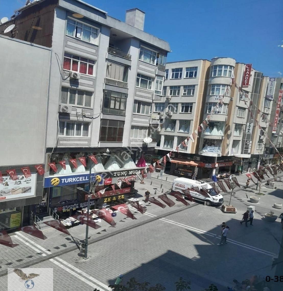 Avcılar Marmara Caddesinde Asansörlü Satılık Dükkan Fırsatı !! - Görsel 7