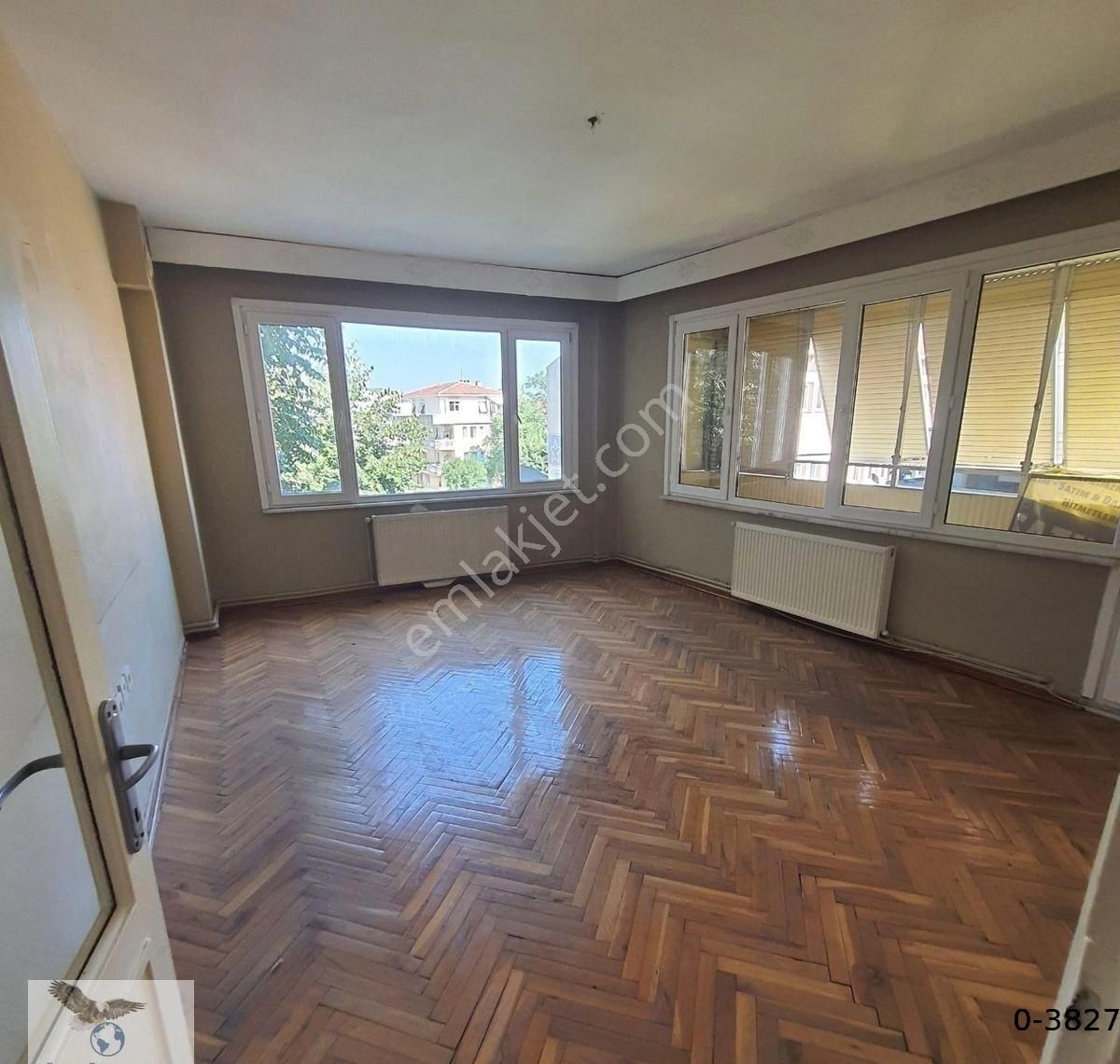 Avcılar D.köşklerde Hem Metrobüse Hem Sahile Yakın 2+1 Ara Kat Daire - Görsel 12