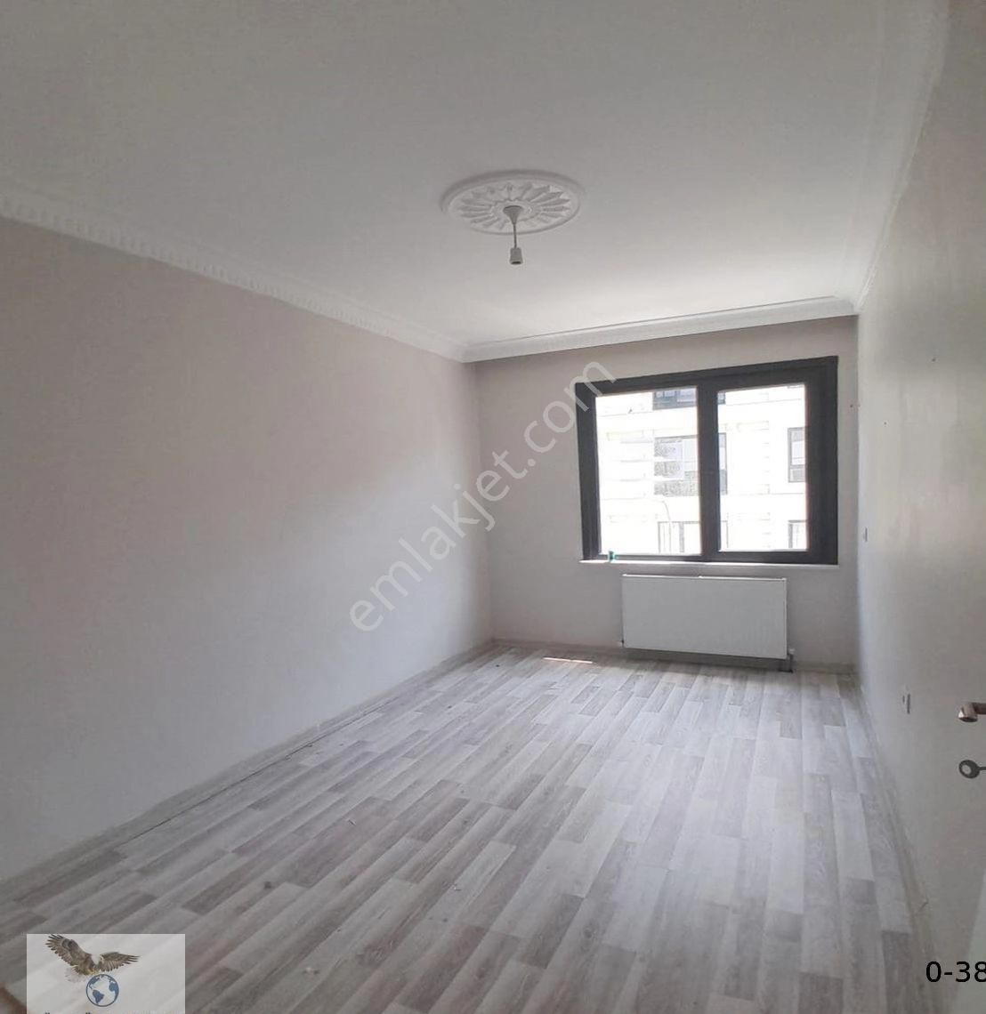 Avcılar Merkezde 2+1 Otoparklı Ara Kat Fırsat Daire - Görsel 4