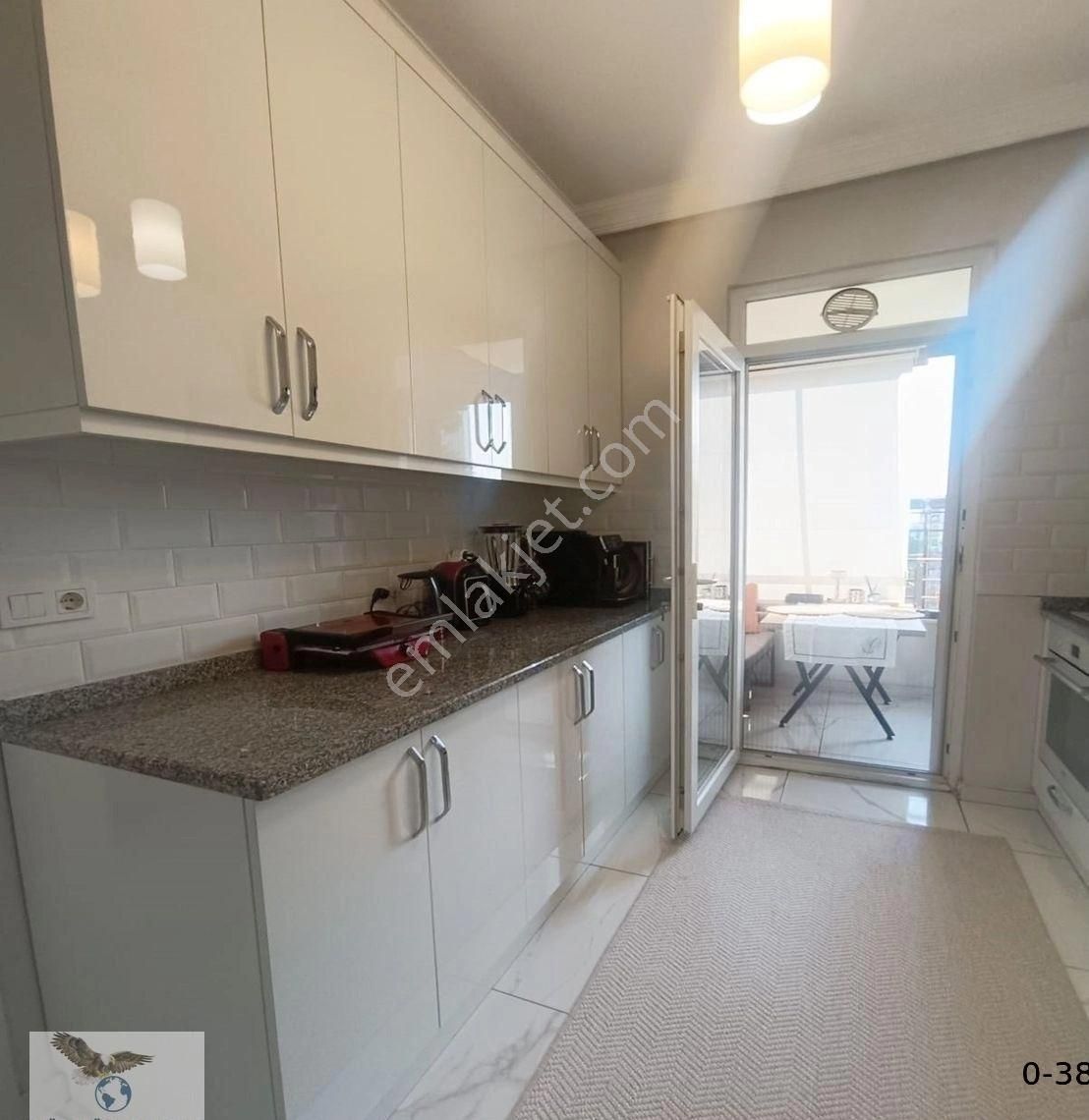 Avcılar Ambarlıda 3 Yıllık 3+1 Ara Kat Satılık Daire - Görsel 15