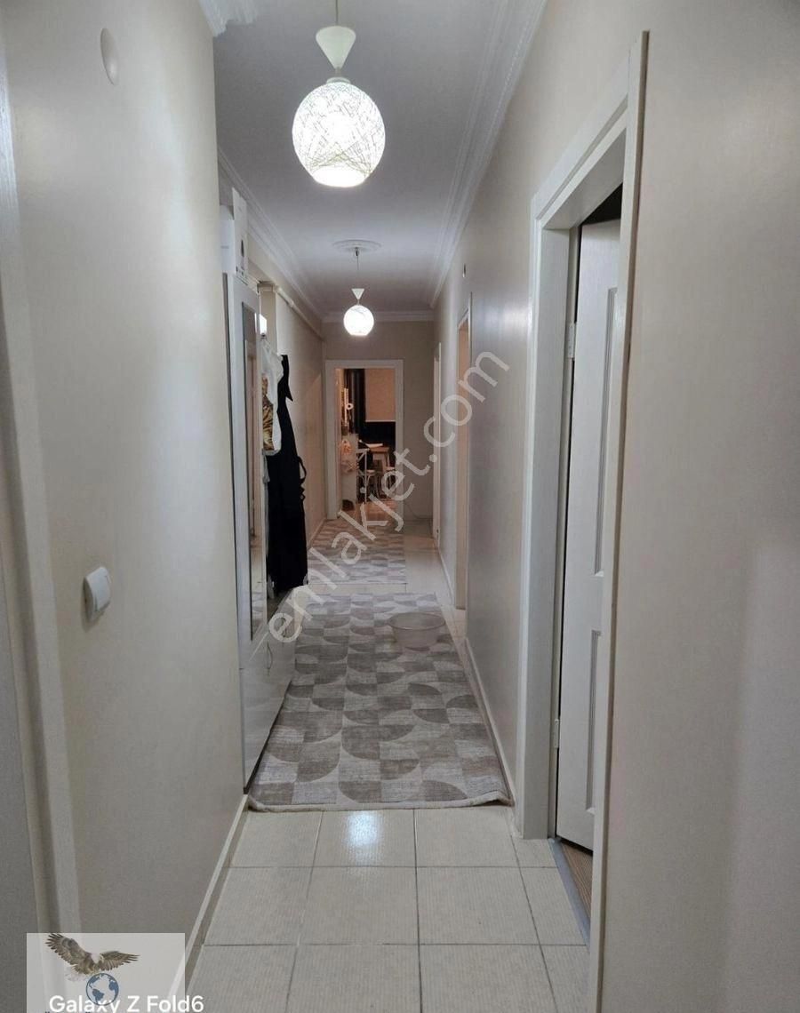 Müslüm Emlaktan Cihangirde 3+1 10 Yıllık Satılık Ara Kat Daire - Görsel 4