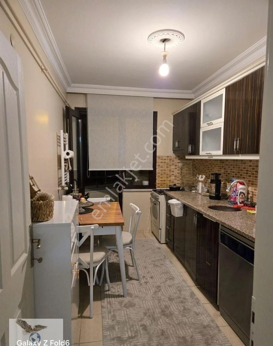 Müslüm Emlaktan Cihangirde 3+1 10 Yıllık Satılık Ara Kat Daire - Görsel 11