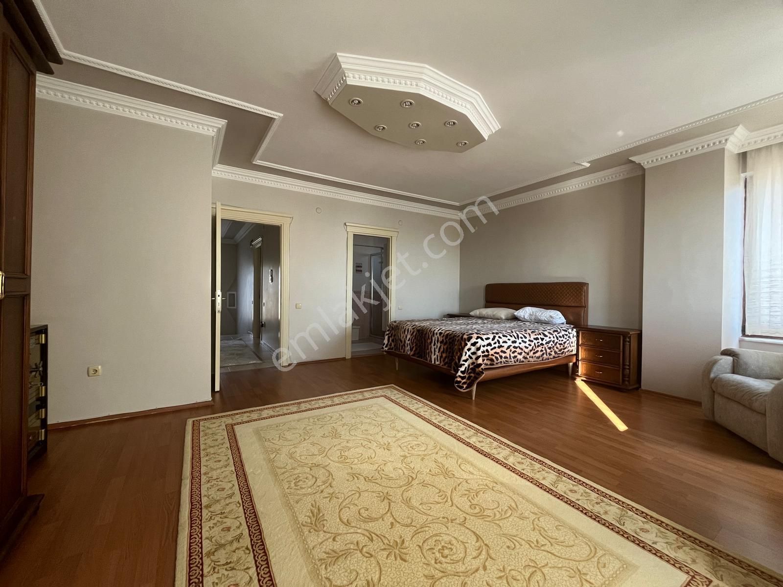 Büyükçekmece Fatih Mah 6+2 Satılık Villa - Görsel 13