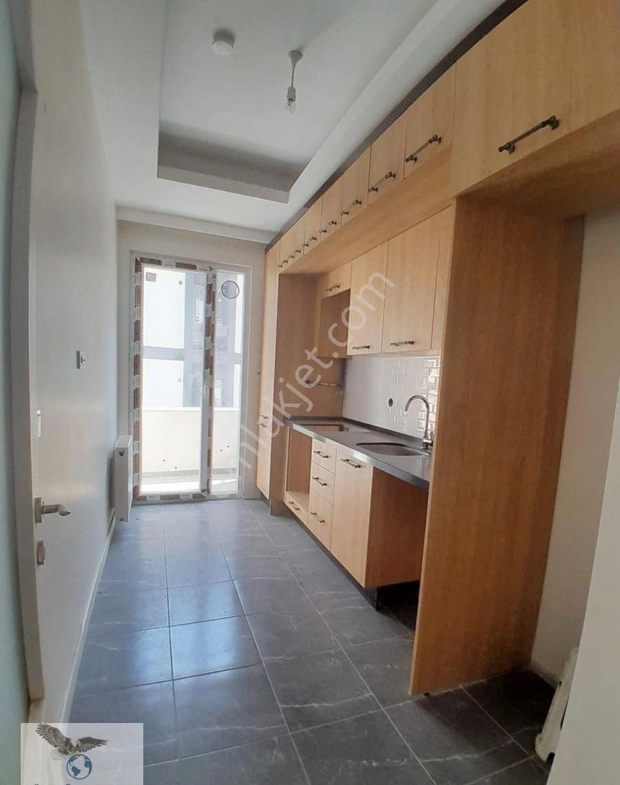 Avcılar Merkezde 3+1 Site İçerisinde Sıfır Kapalı Otoparklı Daire - Görsel 11