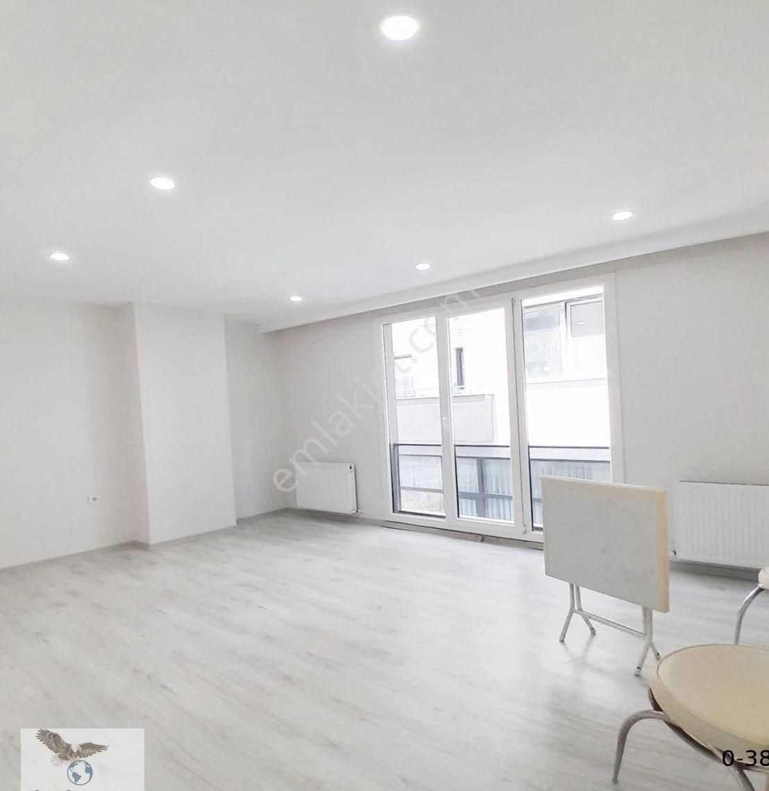 Avcılar D.köşklerde 1+1 Ayrı Mutfaklı 3 Yıllık Ara Kat Daire - Görsel 8