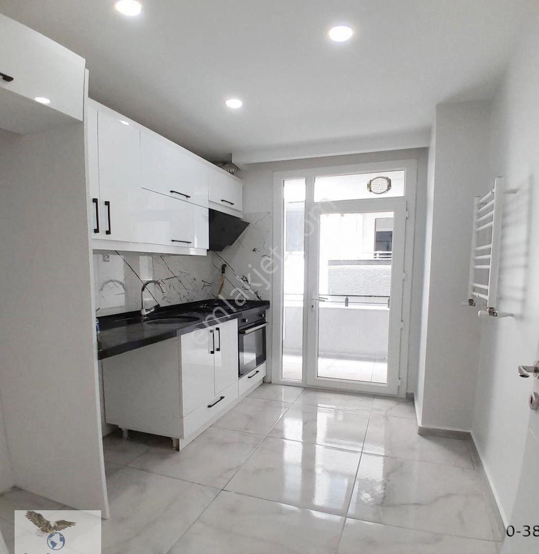 Avcılar D.köşklerde 1+1 Ayrı Mutfaklı 3 Yıllık Ara Kat Daire - Görsel 9