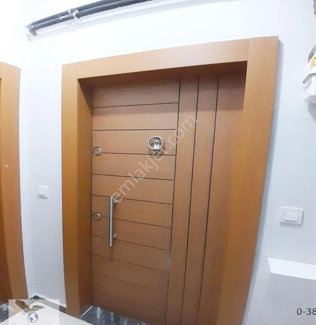 Avcılar D.köşklerde 1+1 Ayrı Mutfaklı 3 Yıllık Ara Kat Daire - Görsel 3