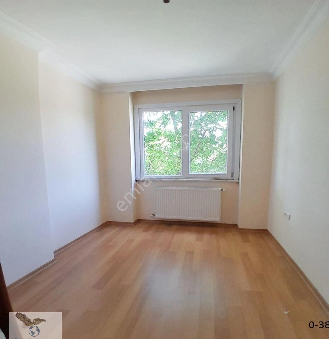 Avcılar Ambarlıda 2+1 Ön Cephe Ara Kat Satılık - Görsel 2