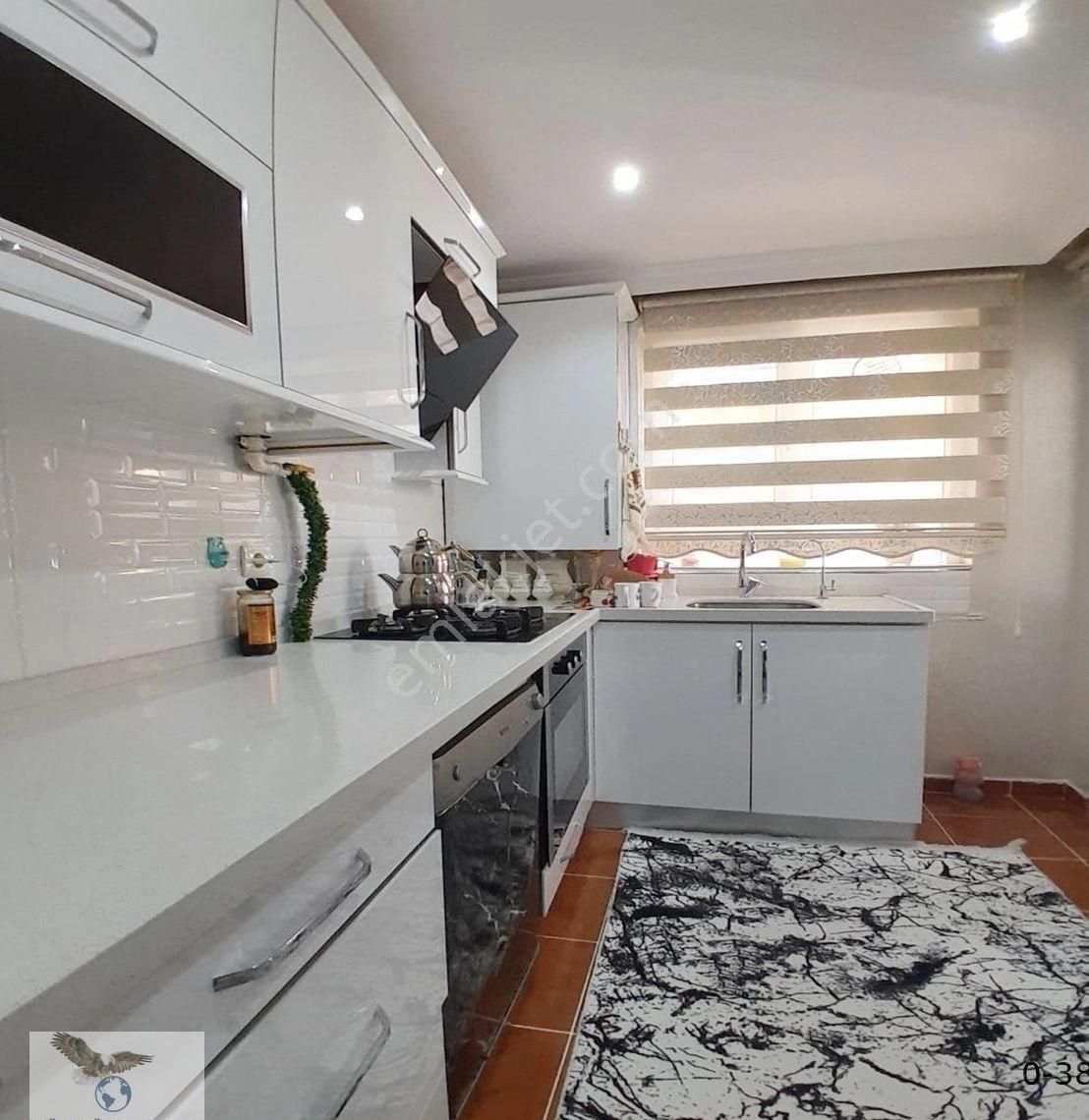 Avcılar Ambarlıda 3+1 Asansörlü Ara Kat Daire - Görsel 14