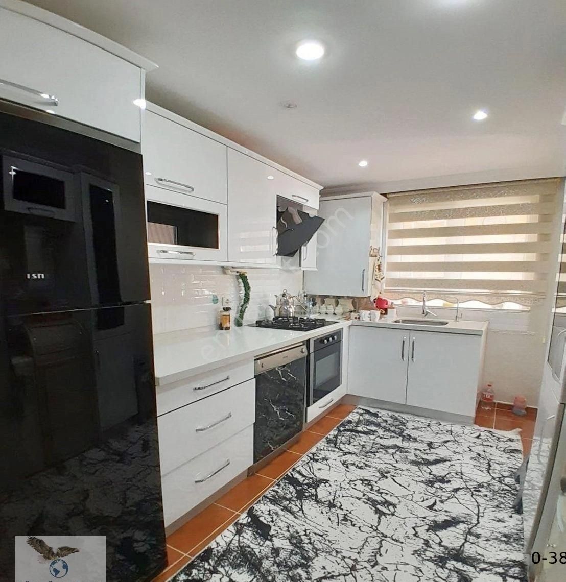 Avcılar Ambarlıda 3+1 Asansörlü Ara Kat Daire - Görsel 17