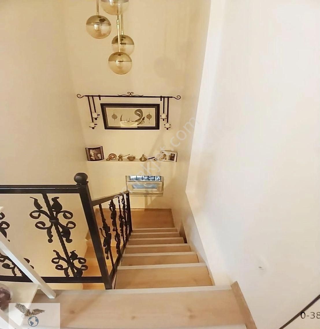 Avcılar Cihangirde Metrobüse Yakın 3+1 Ters Dublex Bahçe Katı Satılık - Görsel 7