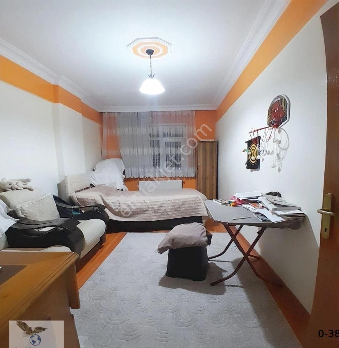 Avcılar Cihangirde 23 Senelik 3+1 Ara Kat Satılık Daire - Görsel 12