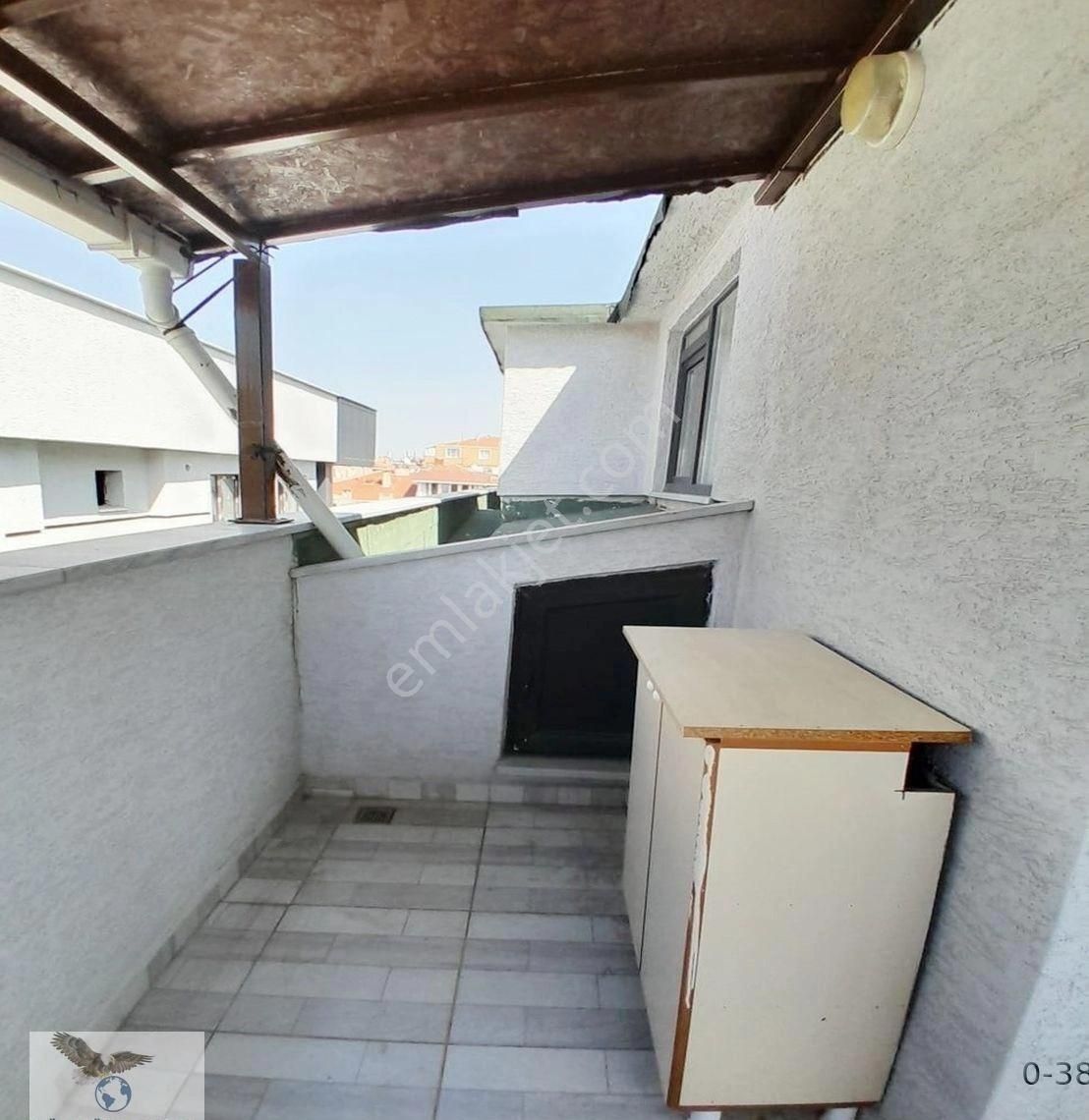 Avcılar Cihangirde Metrobüse Yakın 4+2 Ayrı Girişli Satılık Fırsat Daire - Görsel 16