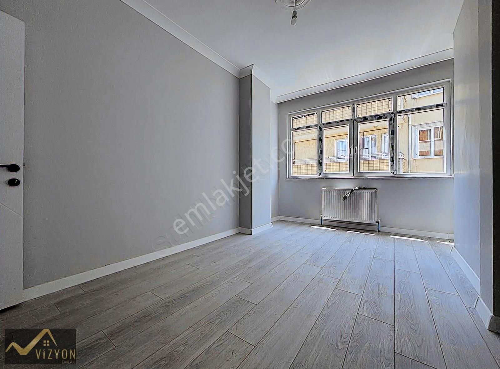 Bağlarbaşı'nda Lüks Ve Konforun Buluştuğu 4+1 Üst Dubleks Daire - Görsel 9