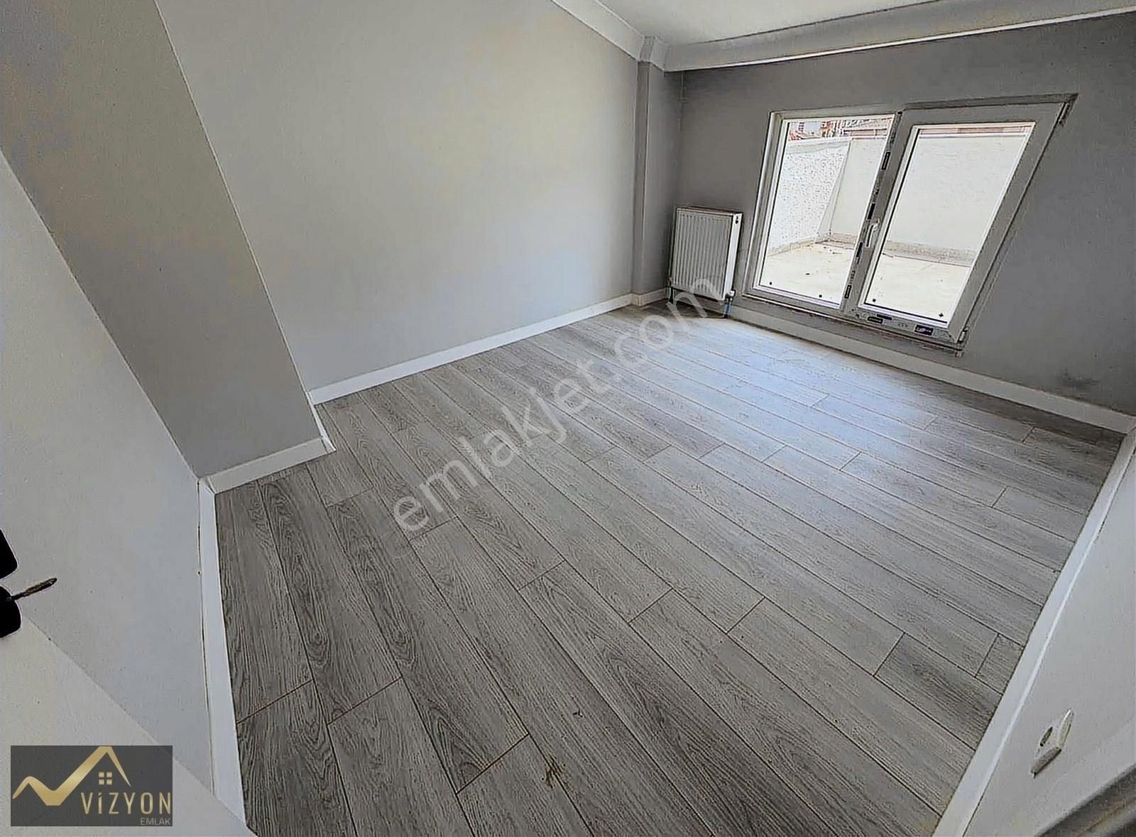 Bağlarbaşı'nda Lüks Ve Konforun Buluştuğu 4+1 Üst Dubleks Daire - Görsel 8