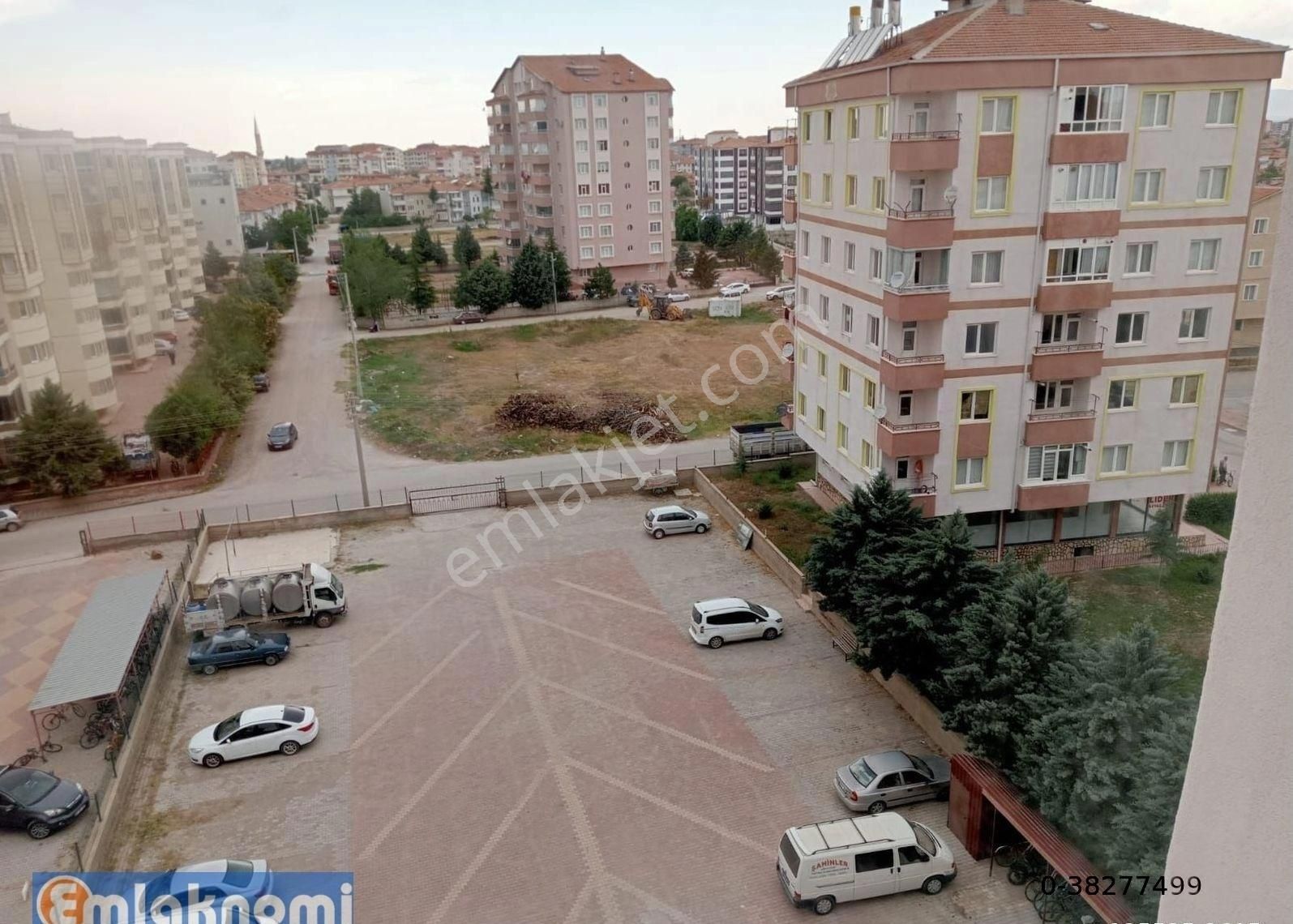 Emlaknomi'den Üçgöz Mah.satılık 3+1 Daire (denizoğlu Apt.)
