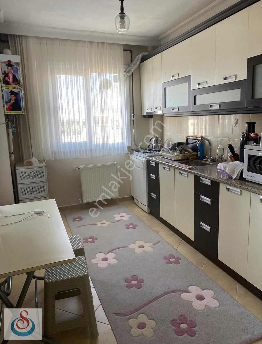 Silivri Alibey Mahallesinde 3+1 Satılık Daire