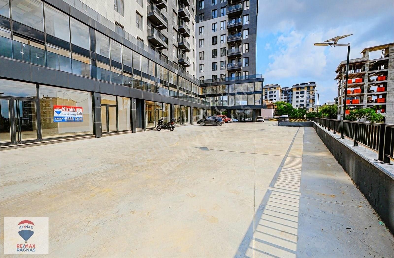 Atalar Bulvar'da Cadde Cepheli Giriş Kiralık Büro Ofis İşyeri - Görsel 20