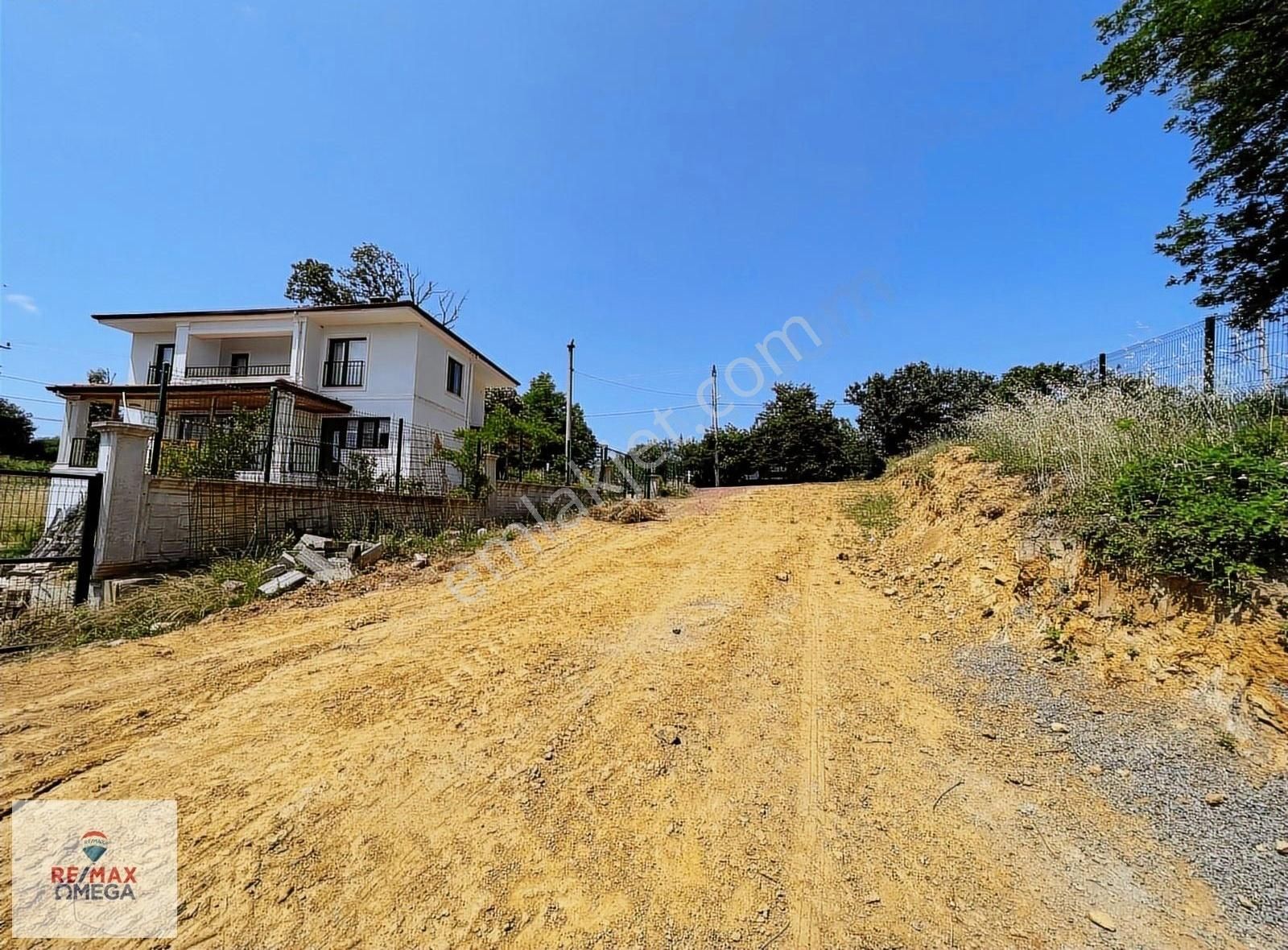Akmeşe Sapakpınarda 923 M2 İmarlı Satılık Arsa