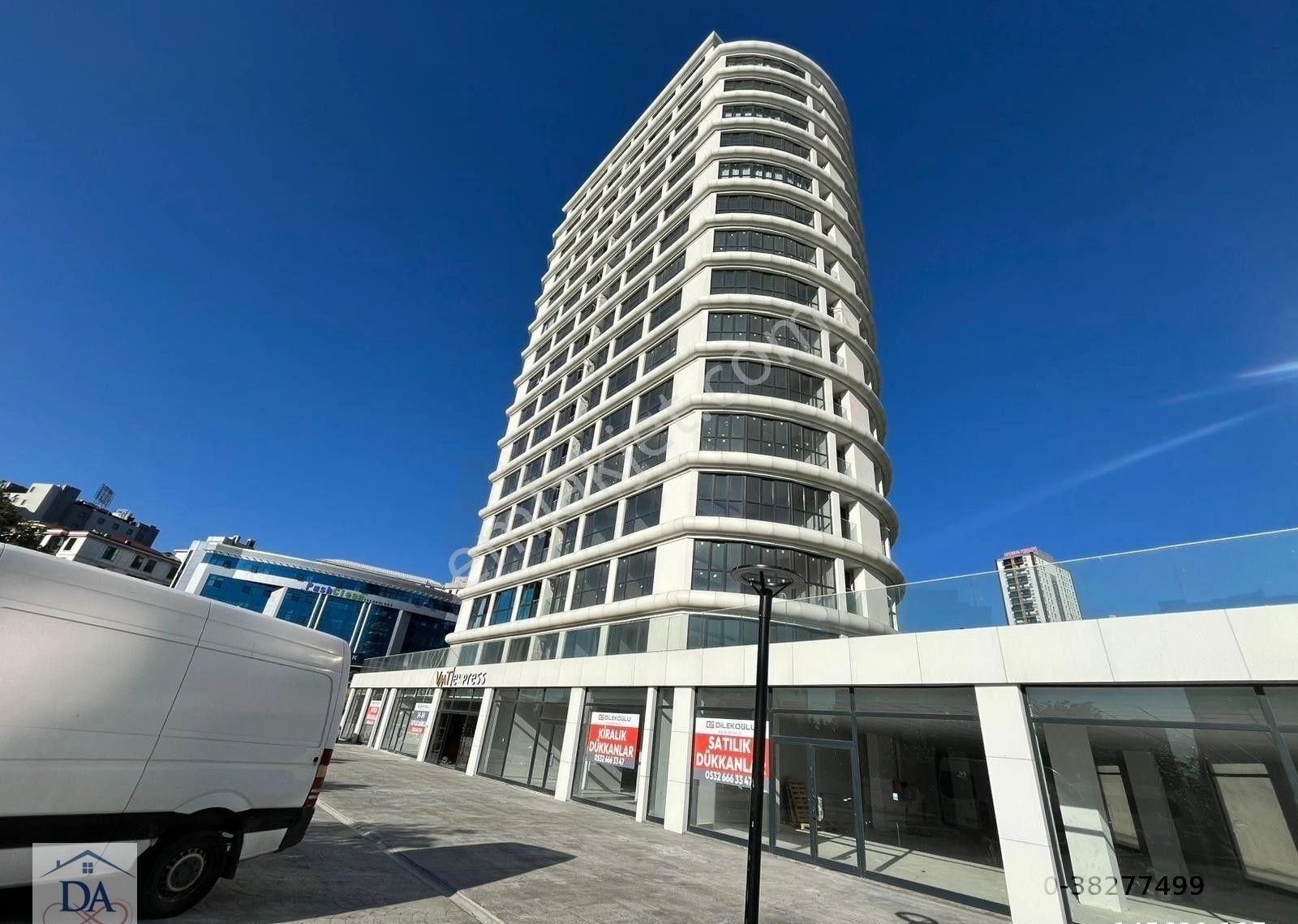 Mahmutbey Vaat Express Projesin'de Bahçeli 1+1 70m2 Kiralık Sıfır Daire