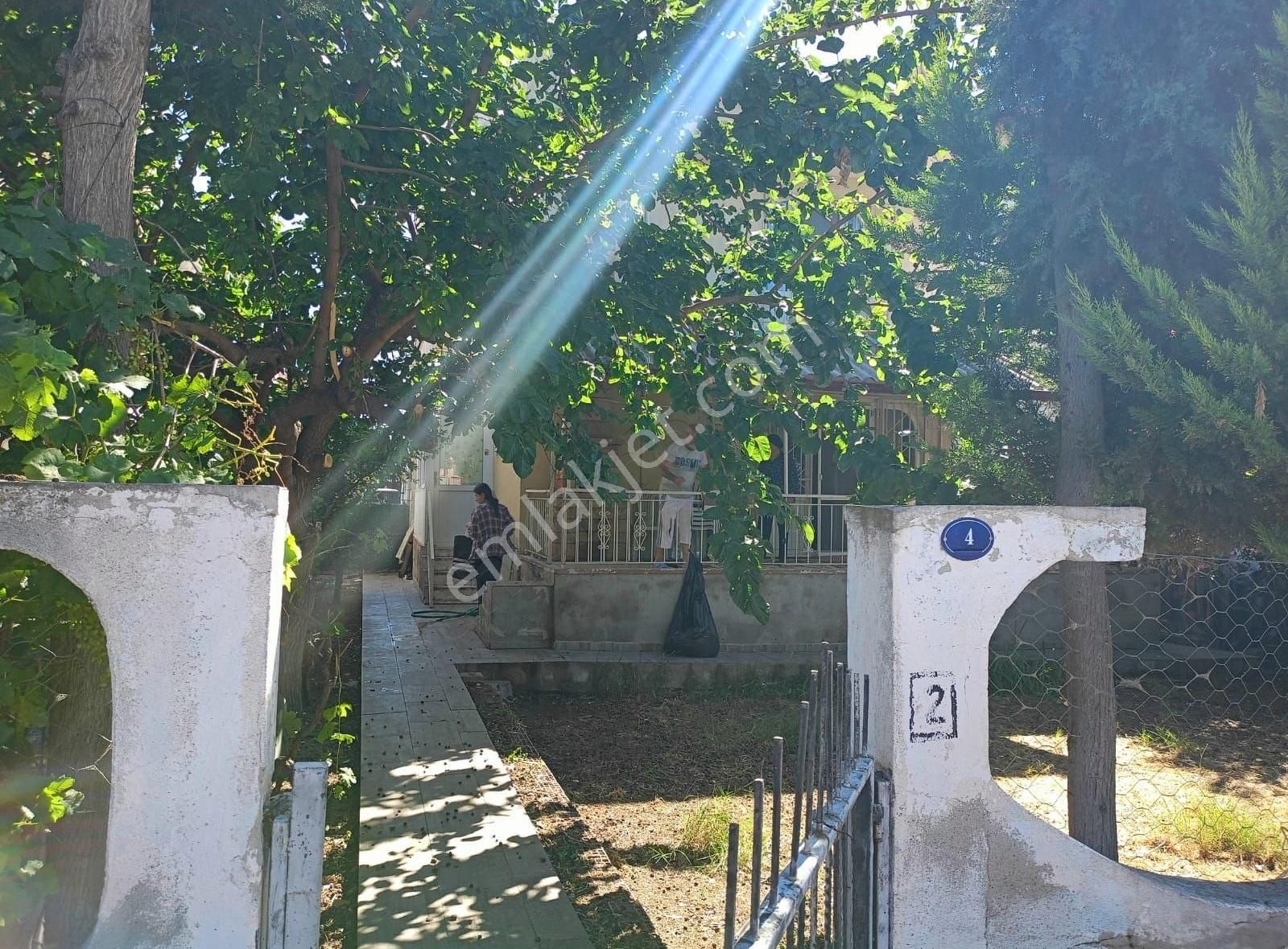 Adliye Yanında Eşyalı Kiralık Villa - Görsel 8