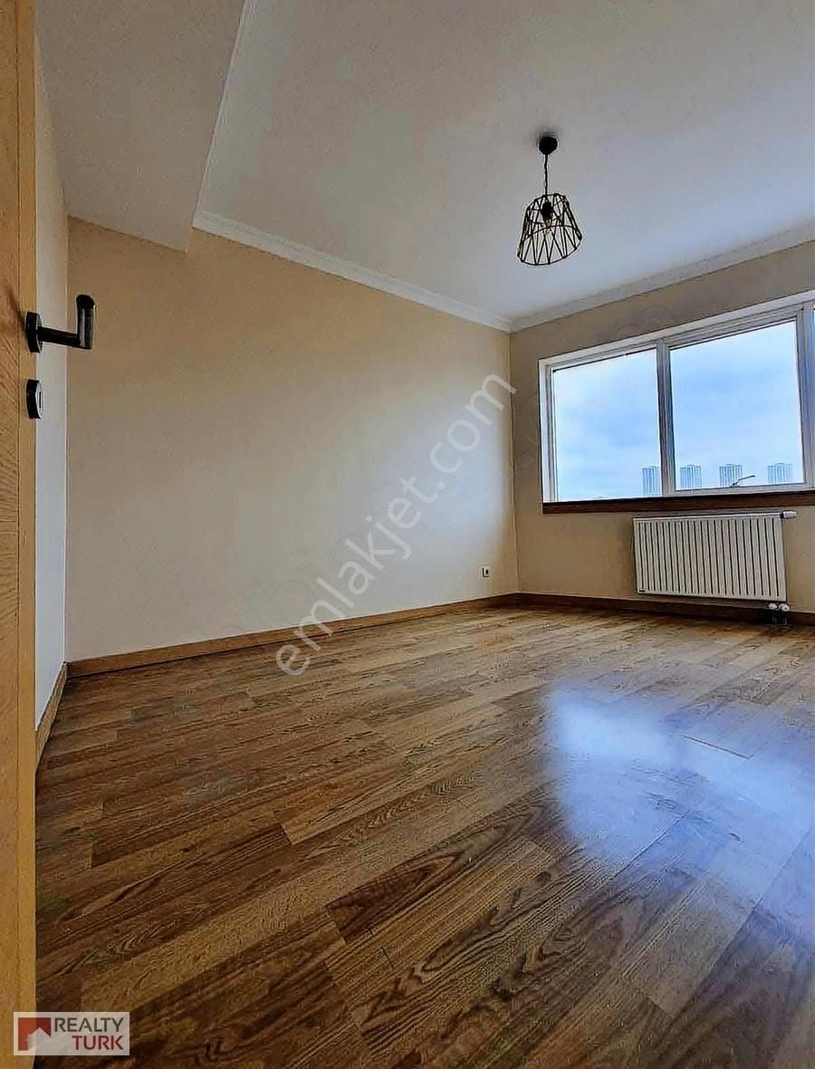 Bahçeşehir Spradon Quartz Da Satılık 2+1 - Görsel 2