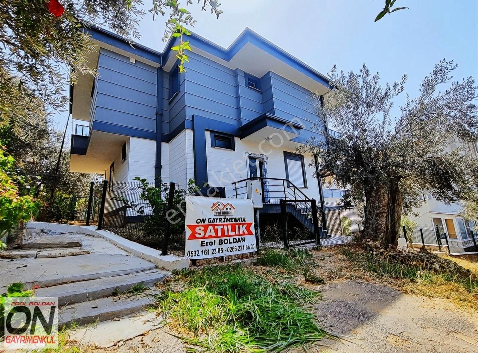 Balıkesir Altınoluk'da Site İçinde Deniz Manzaralı 3+1 Dukleks