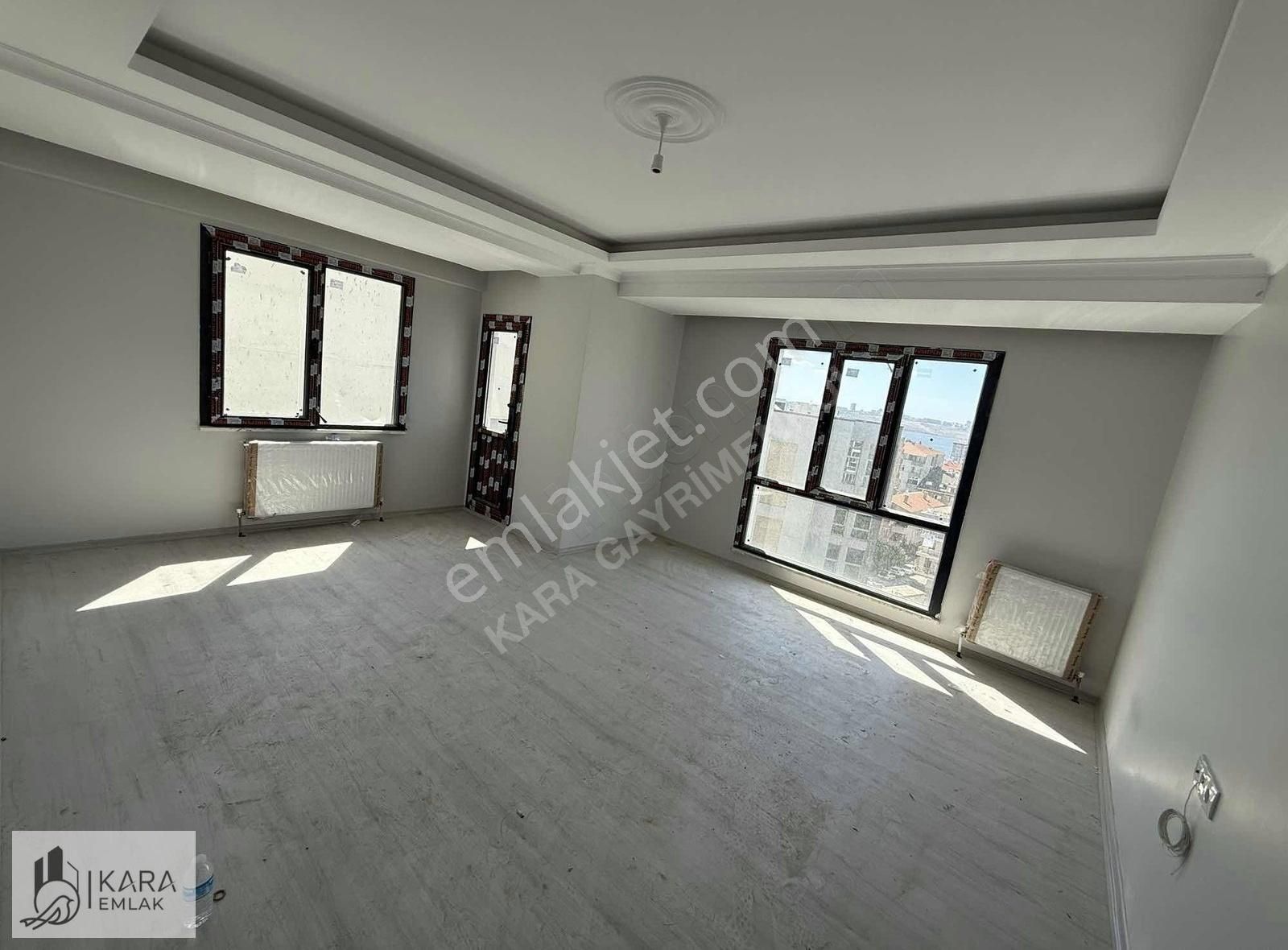 Kanarya Mah'de 2+1 90 M2 Ön Cephe Otoparklı Kiralık Daire