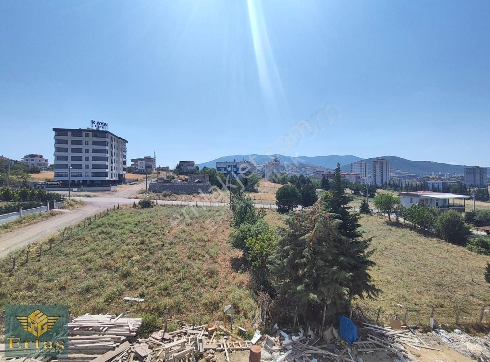 Ertaş'tan Acil Yatırımlık Lüx Geniş Ve Ferah Eşyalı 1+1 Satılık