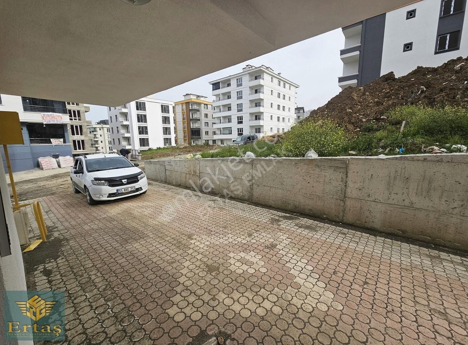 Eşyalı Hazır Kiracılı Cam Balkon Ve Kombili Satılık 1+1 Daire - Görsel 25