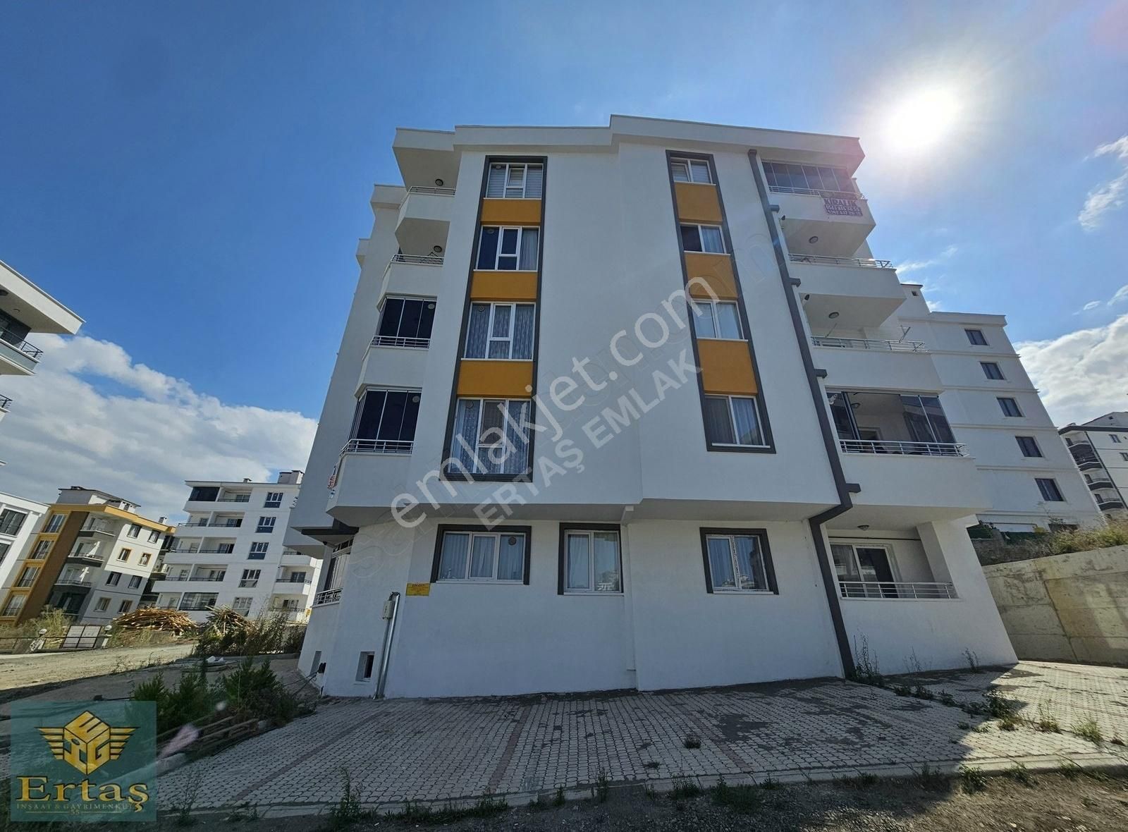 Eşyalı Hazır Kiracılı Cam Balkon Ve Kombili Satılık 1+1 Daire - Görsel 11