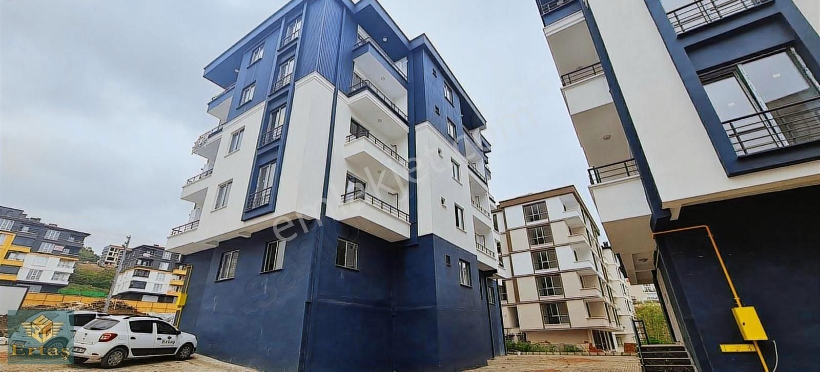 Atakumda Geniş Kullanımlı En Üstün Bir Alti 1+1 Daire - Görsel 9