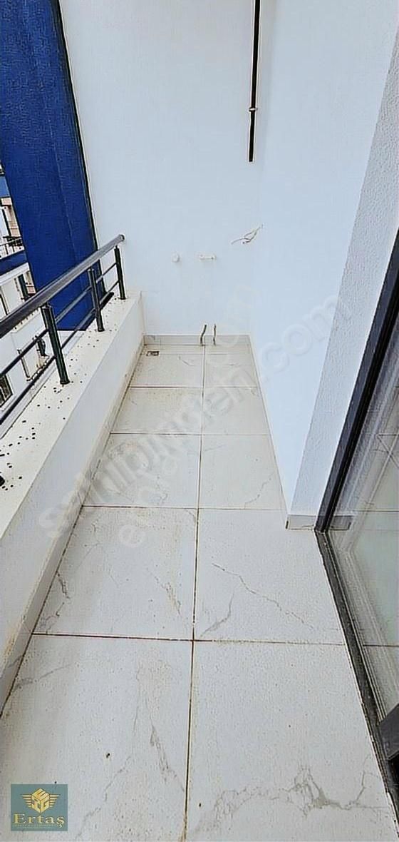 Atakumda Geniş Kullanımlı En Üstün Bir Alti 1+1 Daire - Görsel 4