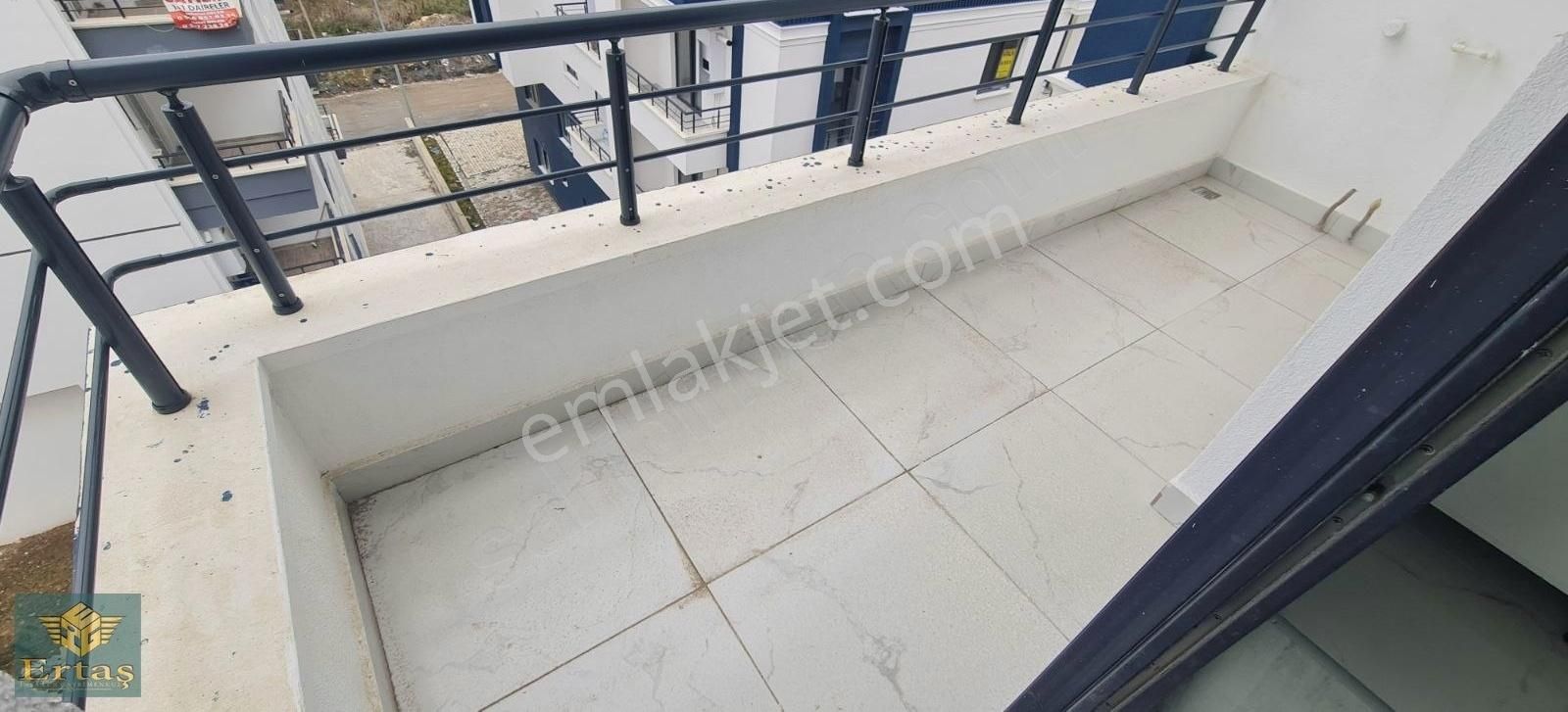 Atakumda Geniş Kullanımlı En Üstün Bir Alti 1+1 Daire - Görsel 2