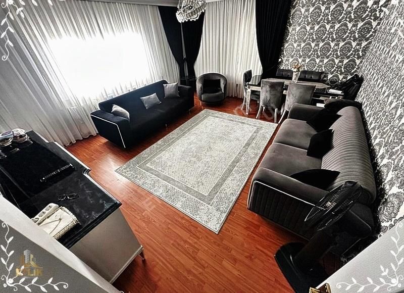 Etlik Gayrimenkul'den Asansörlü Yapılı Daire!!!
