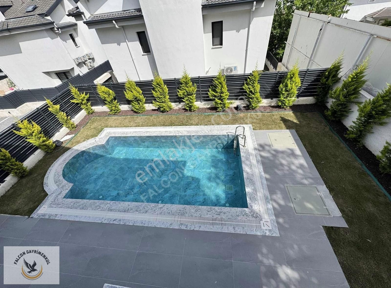 Çiftlik'de 300 M2 Arsa İçerisinde 180 M2 4+1 Satılık Villa - Görsel 17