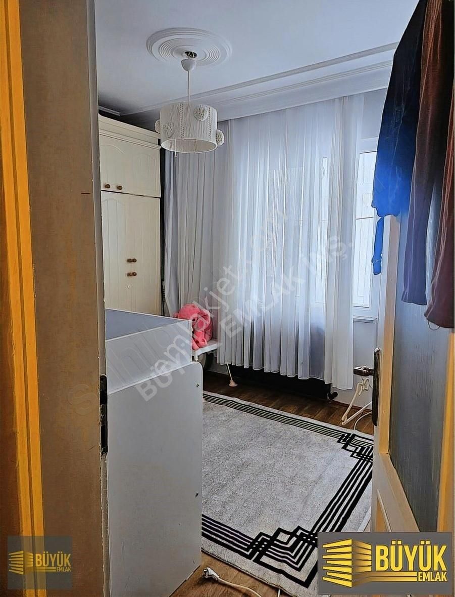 Satılık 2+1 Daire - Feriköy Bayır Sokak - Görsel 3