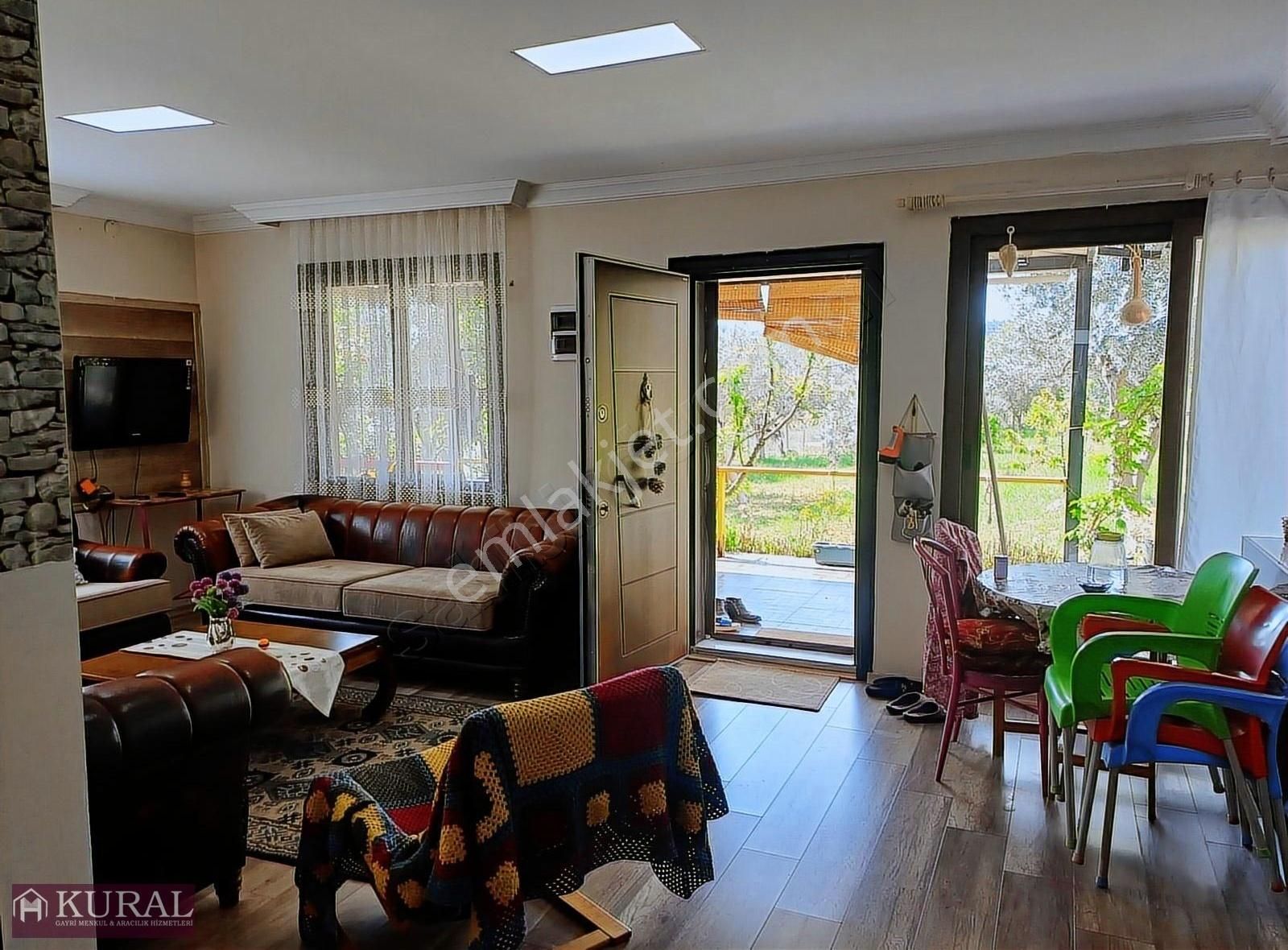 Tek Müstakil Tapu 2 Dönüm Ev Depo Garaj Yeniköy Menderes İzmir - Görsel 8