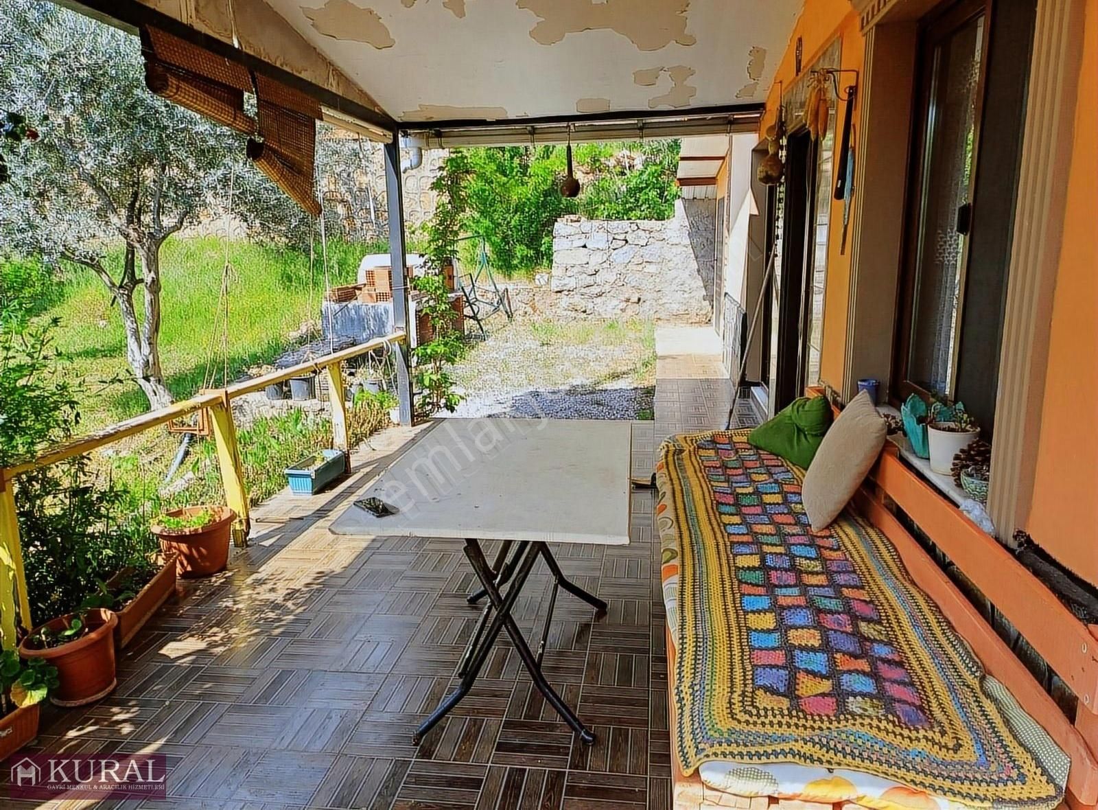 Tek Müstakil Tapu 2 Dönüm Ev Depo Garaj Yeniköy Menderes İzmir - Görsel 12