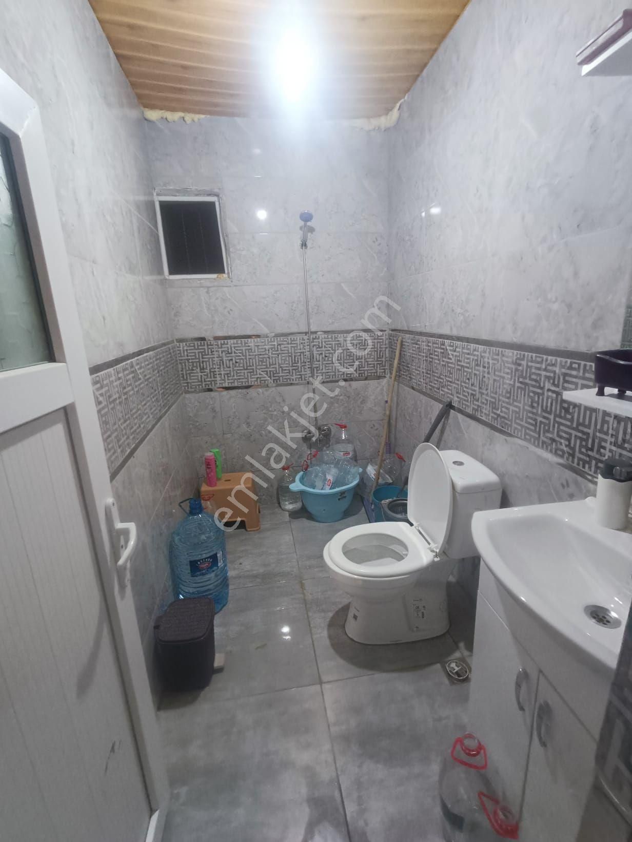 Karaisalı Topakbaş Körküm Çayın Da Satılık Hobi Bahçeli Ev - Görsel 14