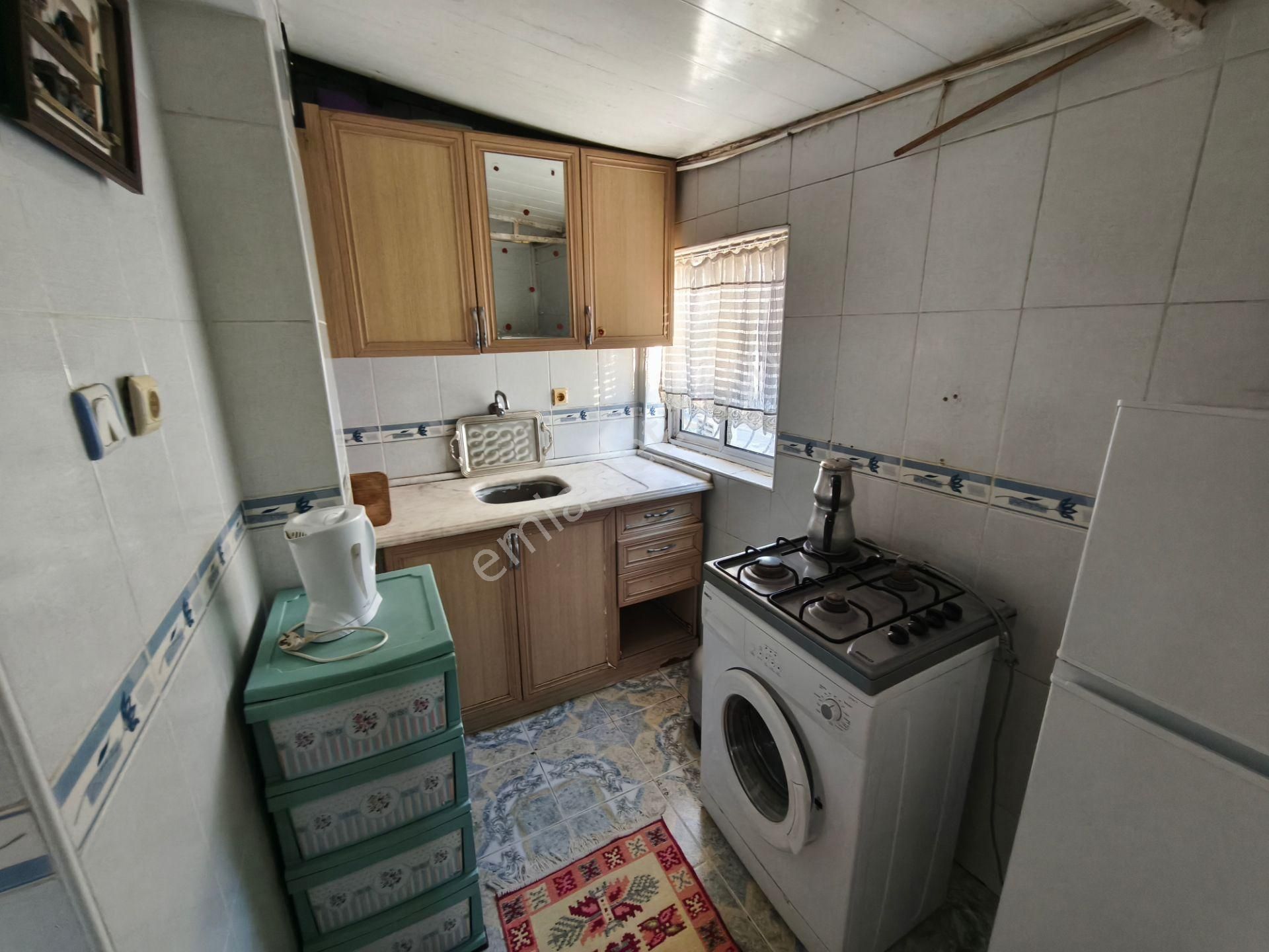 Aktepe Anayola Yürüme Mesafesinde 70m2 Eşyalı Kiralık 2+1 Müstakil Ev