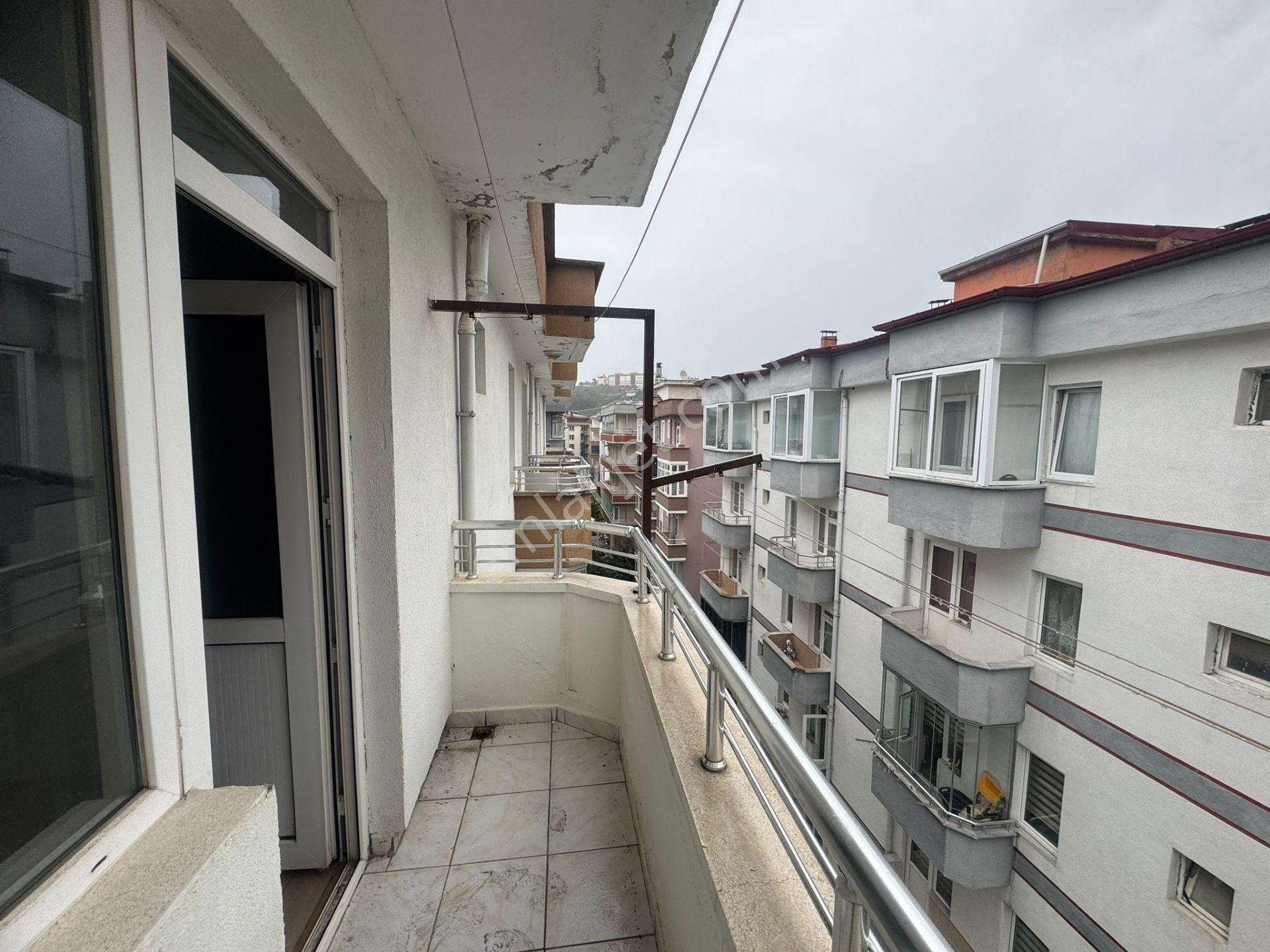 Fırsat!!! İnanç Emlaktan Giresun Merkez Aksu Mahallesinde 3+1 Satılık Daire - Görsel 16