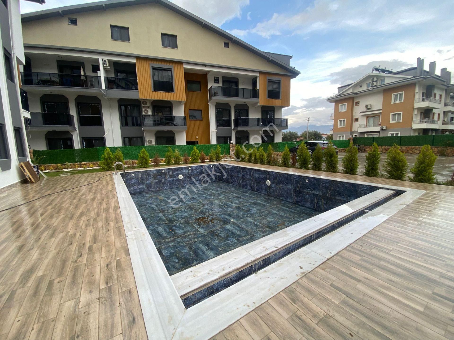 Goldhouse Den Satılık Daire Havuzlu Site İçinde Eşyalı 2+1