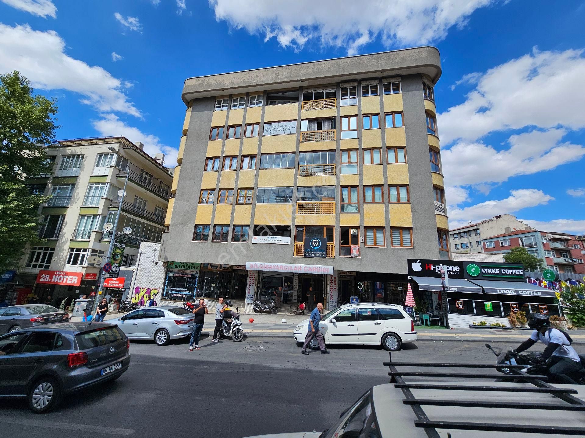 Esat Dörtyol Tunalıda Katda Asansörlü Şehir Manzaralı Kilerli 3+1