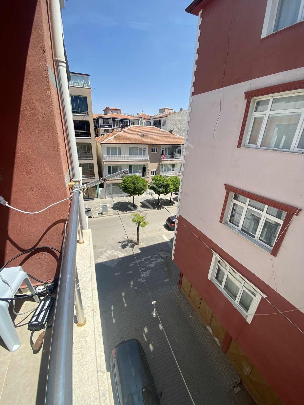 Yıldız Emlak'tan Merkezi Konumda Satılık Daire - Görsel 10