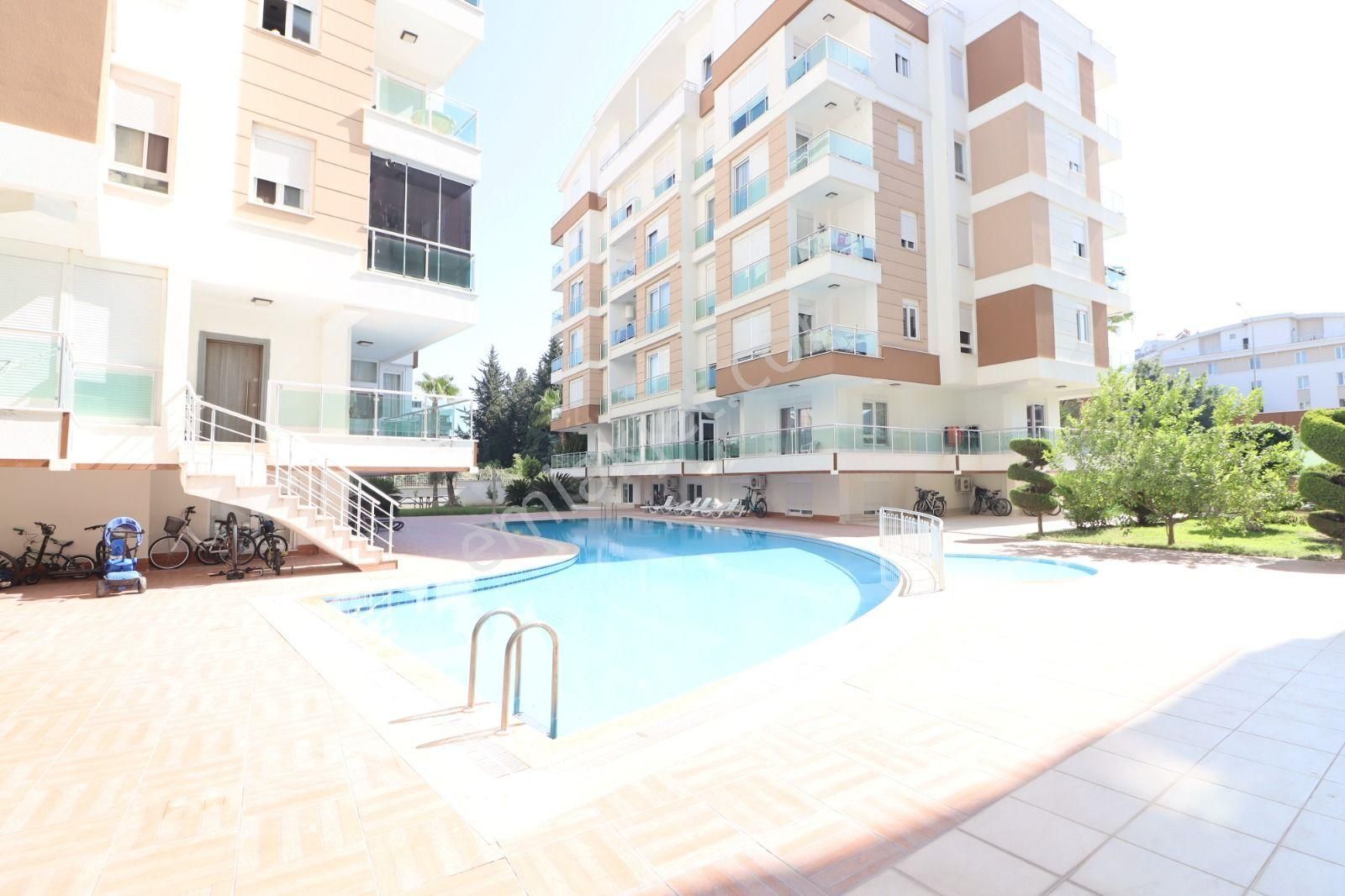 Türk Emlak'tan Hurma Mah Havuzlu Site İçersinde 3+1 Daire