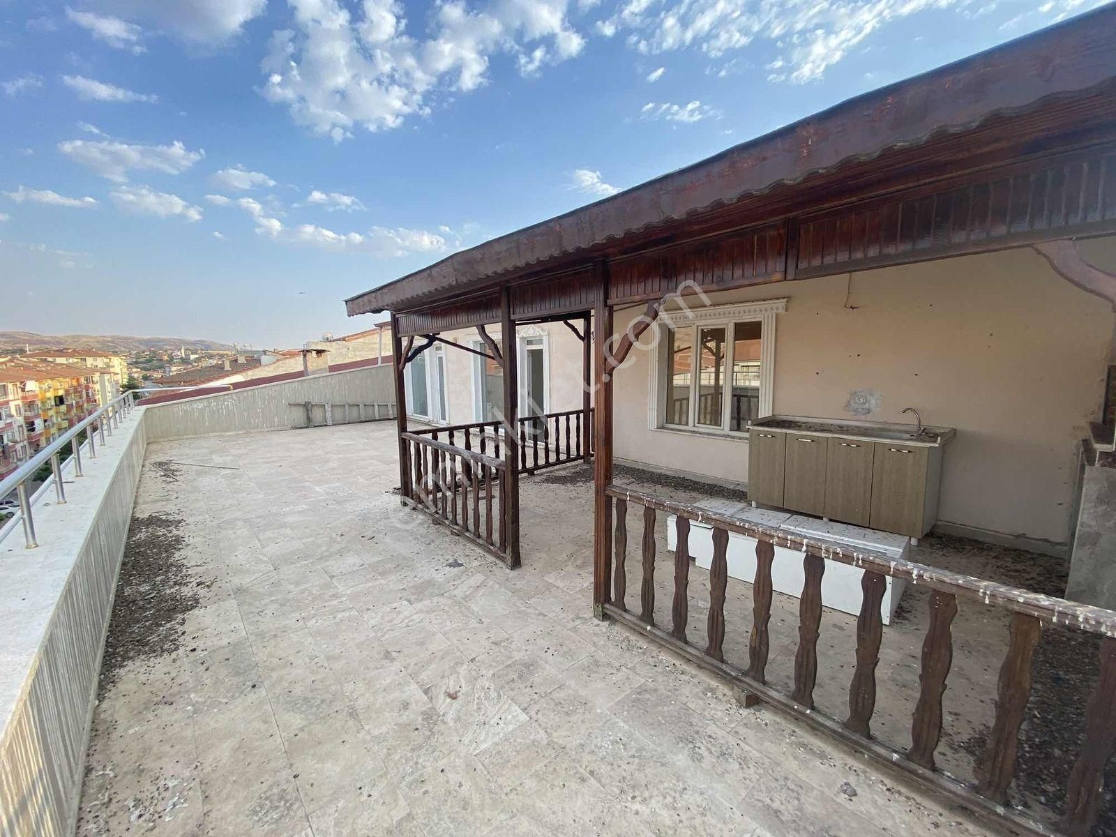 Yıldız Emlak'tan Satılık 300m2 Dublex Ve Teras Lı Daire - Görsel 21