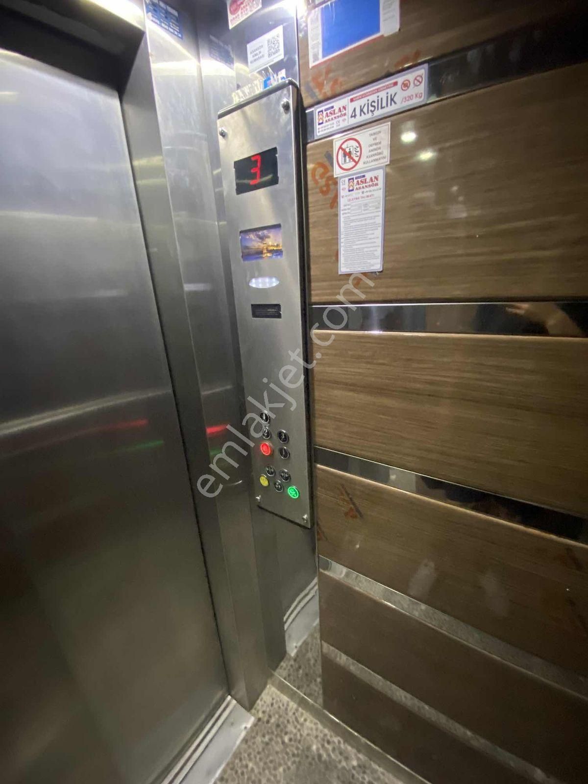 Yıldız Emlak'tan Satılık 300m2 Dublex Ve Teras Lı Daire - Görsel 15