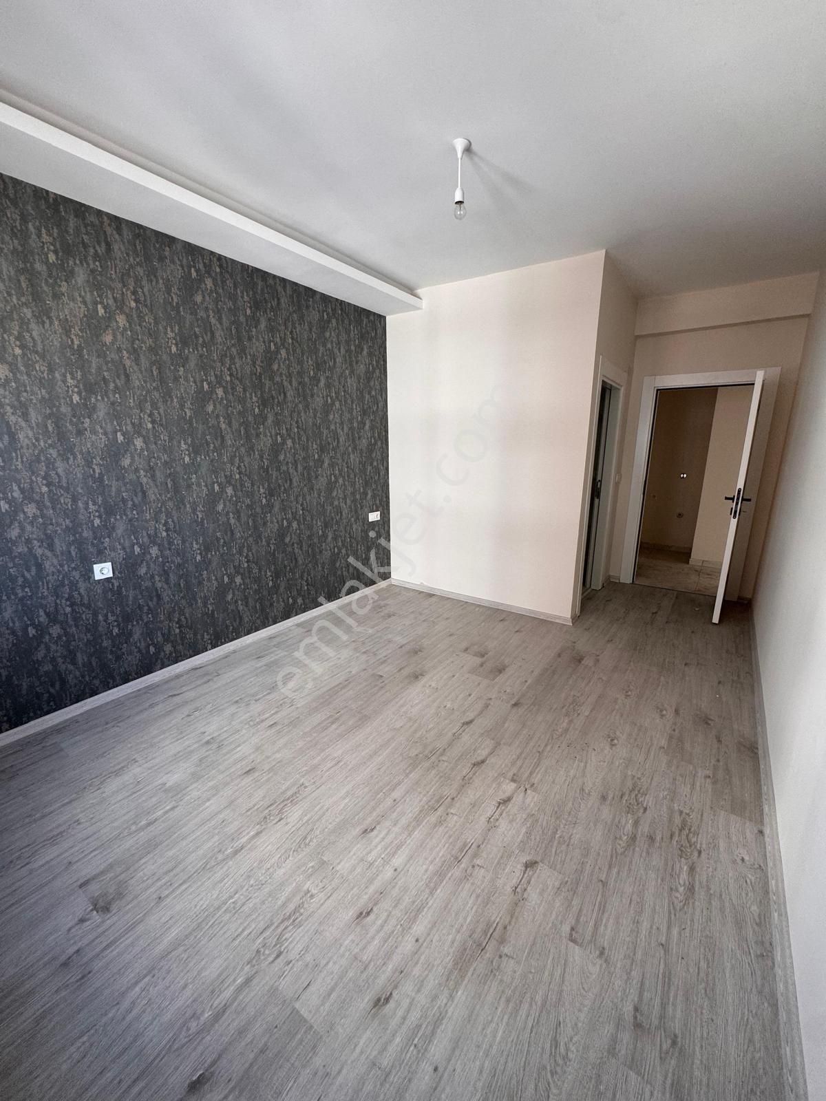 Fatma Ülken Gayri Menkulden Küçük Ali Mah De 3+1 Satilik Daire - Görsel 22